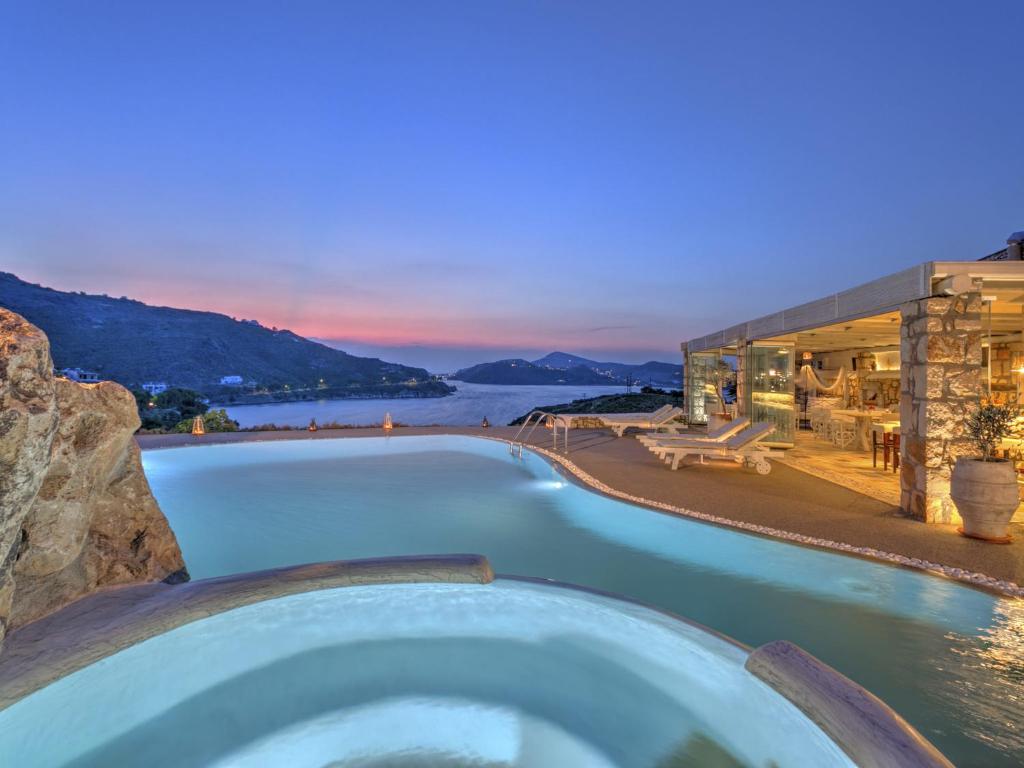 Eirini Luxury Hotel Villas photo