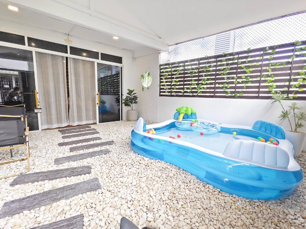 Ratchada Retreat Villa 2