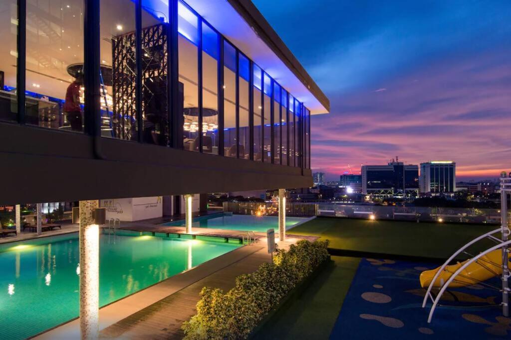 Greystone 99 Suites