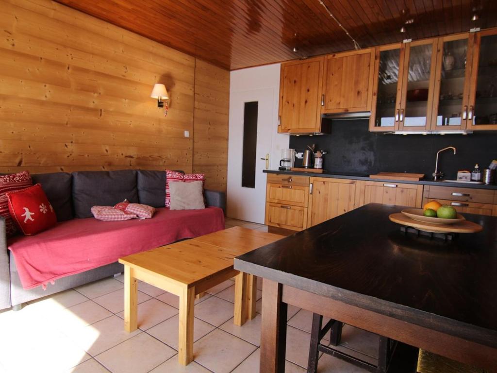 Appartement Huez, 1 pièce, 4 personnes - FR-1-405-44