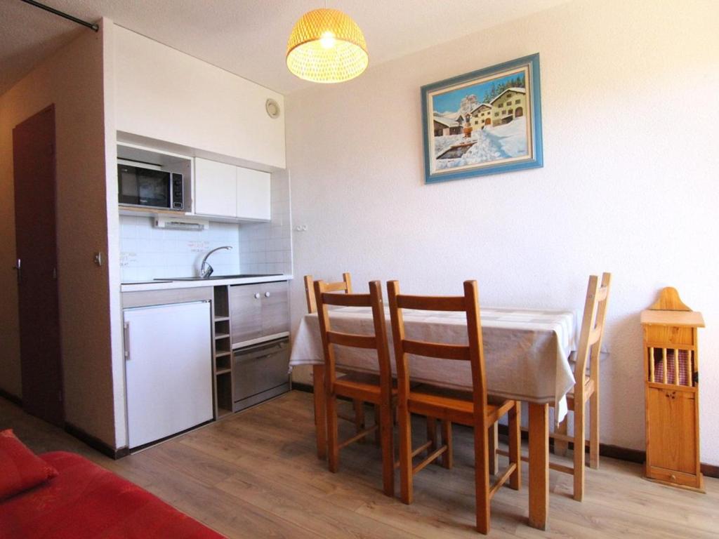 Studio confortable pour 4 personnes à L'Alpe d'Huez avec balcon, proche commerces et pistes - 5