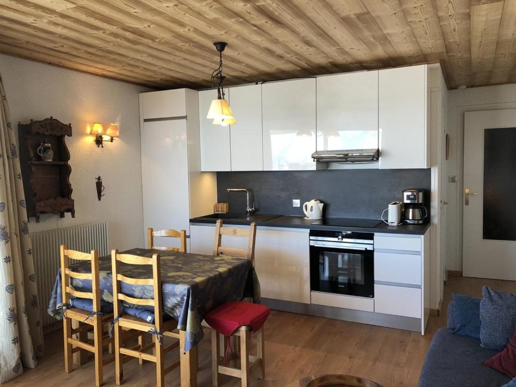 Appartement cosy 3 pièces, balcon sud, Alpe d'Huez - 2
