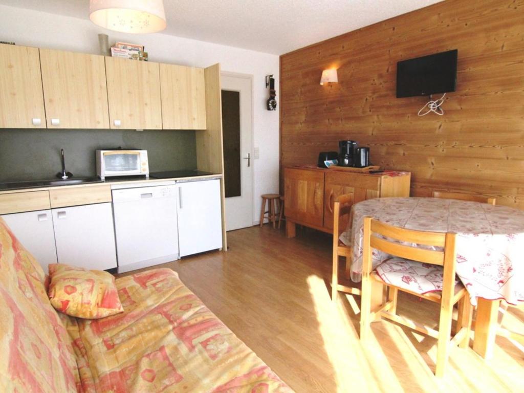 Appartement cosy au cœur de l'Alpe d'Huez - 6 pers, 38m², balcon sud, skis à 240m - 2