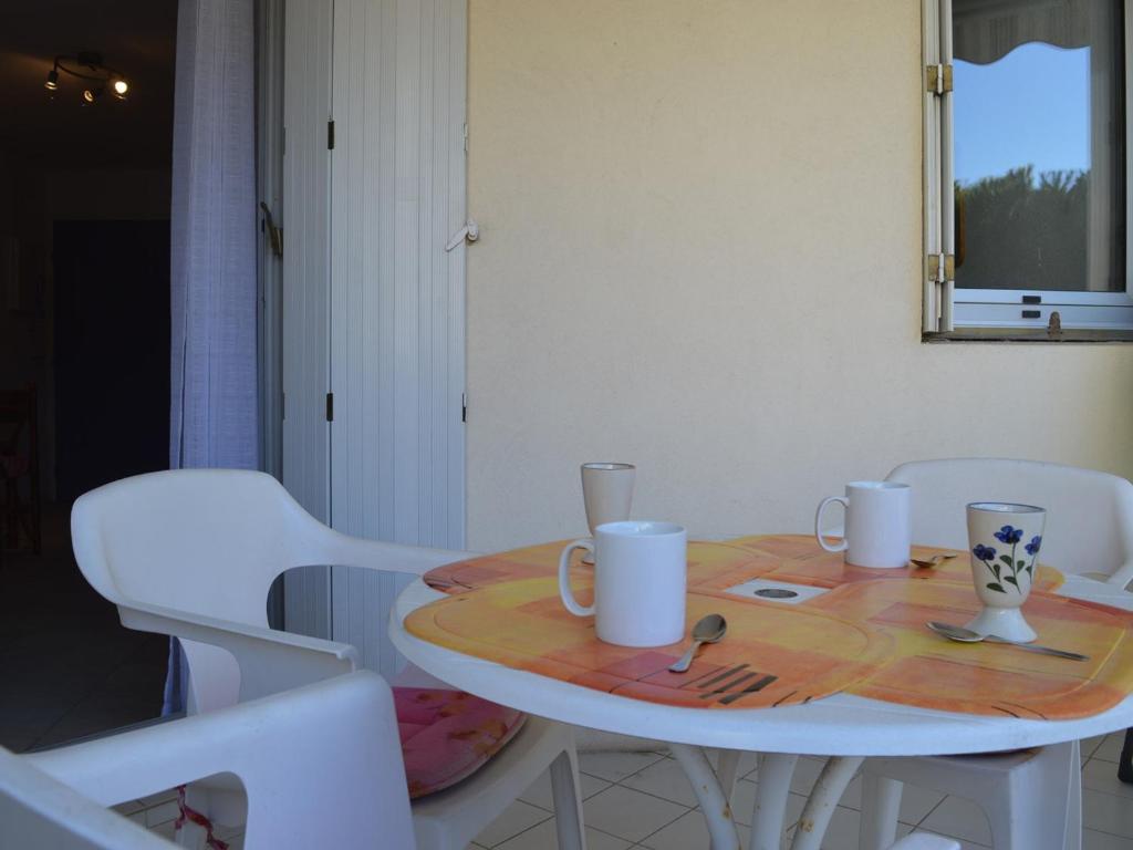 Studio cabine cosy pour 4, proche Seaquarium, parking privé et terrasse - Le Grau-du-Roi - FR-1-250-108 - 5