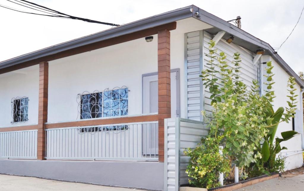 Exterior view, Lodge at 32nd in San Diego (CA)