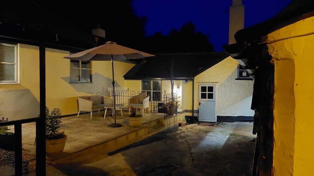 Holiday Cottage East Devon AONB (Dog Friendly) photo 7