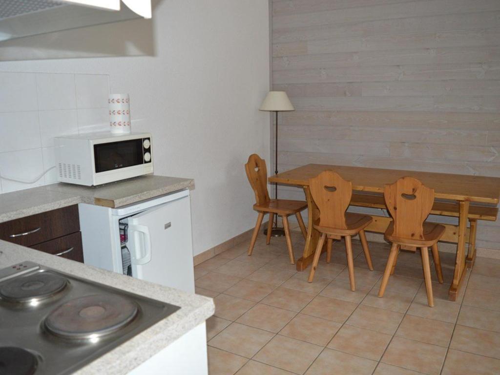 Appartement T3 au pied des pistes avec parking couvert - FR-1-593-56 - 3