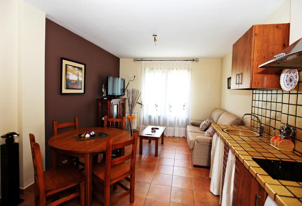 Apartamentos Pirineos Ordesa - 4