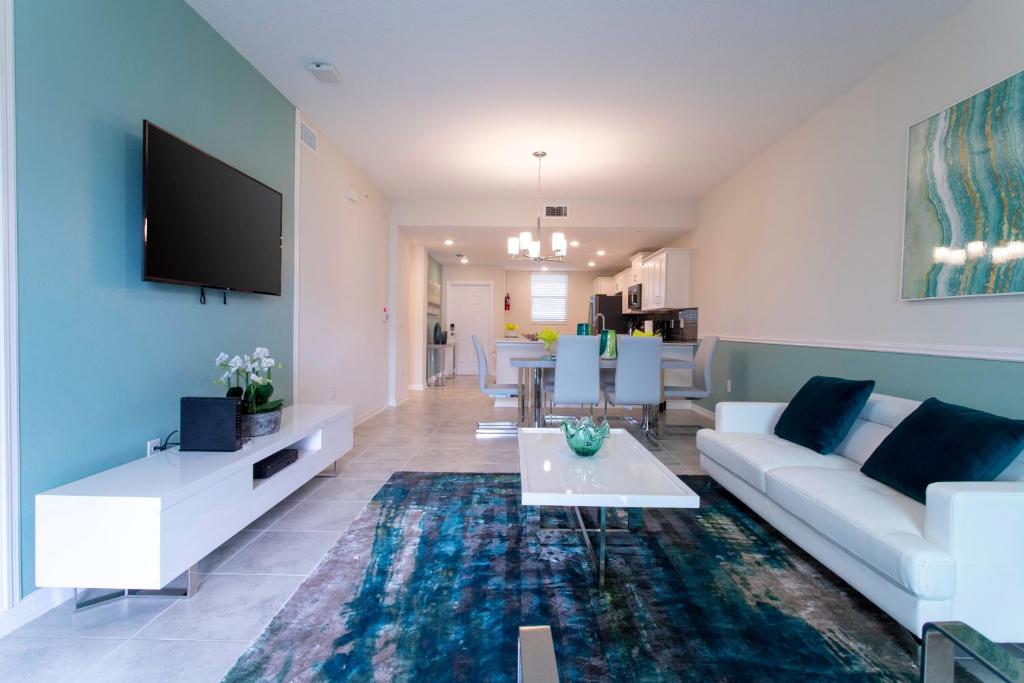 Apartment in a resort with pool view, Kissimmee