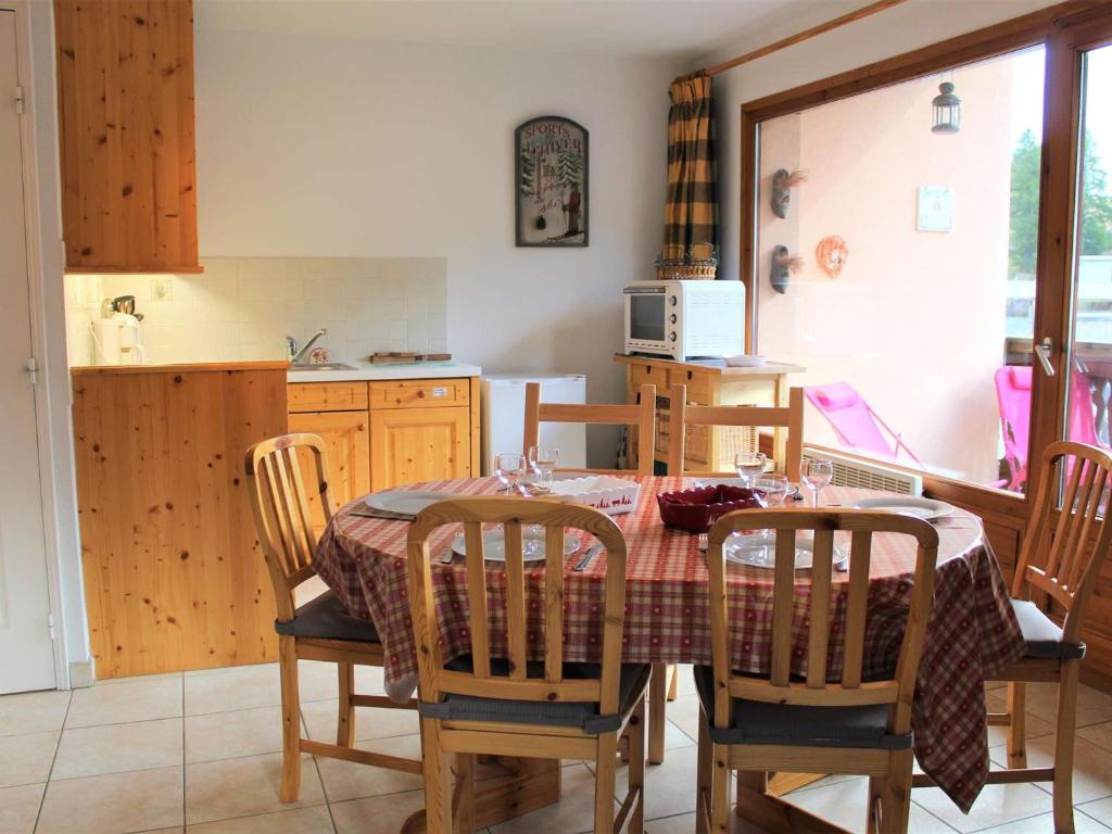 Appartement cosy à Vars Les Claux, 3 pièces, balcon, proche pistes et commerces, 6 couchages - FR-1-330B-193 - 4