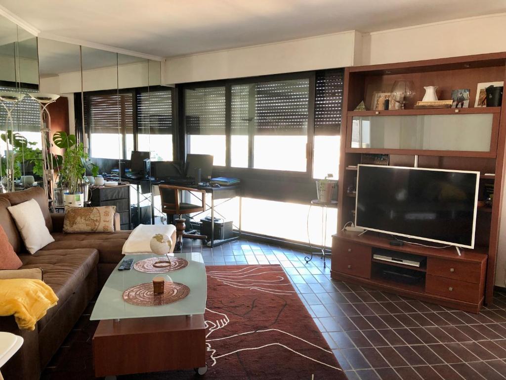 Nid de rêve, vue imprenable sur Paris et terrasse 10m2 - 3