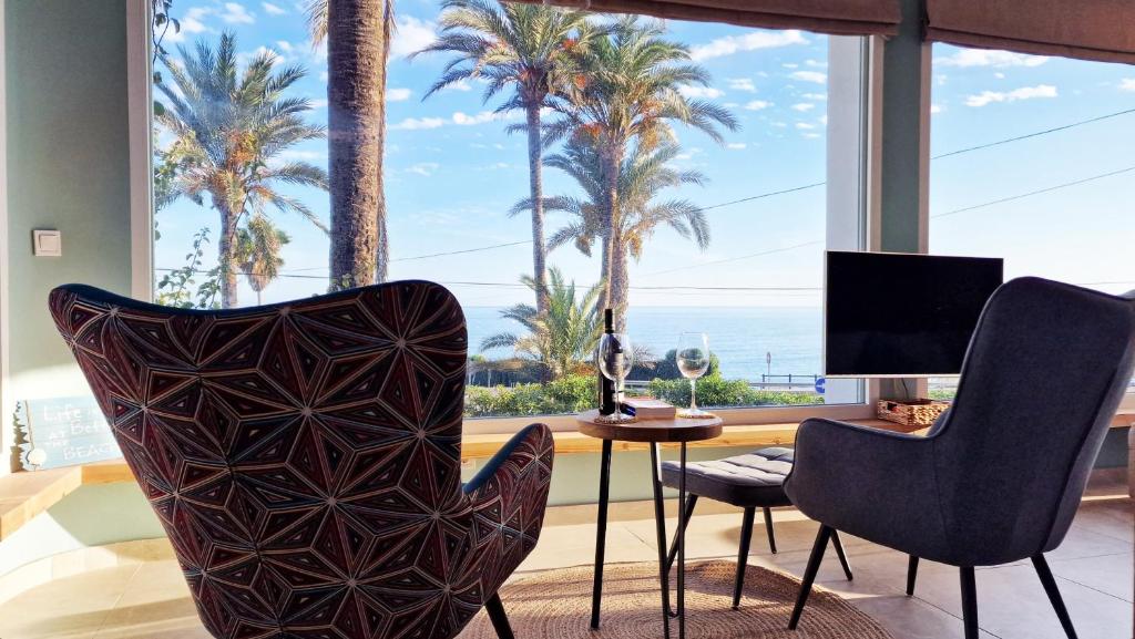 AA Guest - Mi Casa Eco Front Sea Views - 3