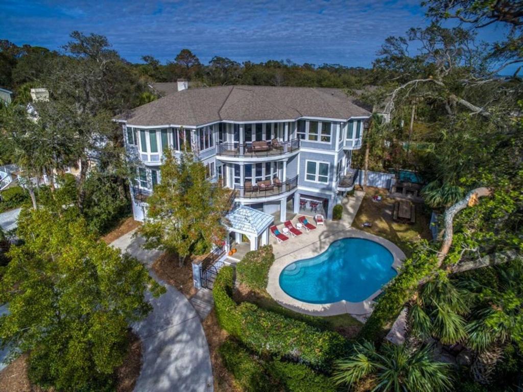 55 Steps to the Beach - Private Pool & Spa - 2nd Row to the Beach - 29 Sandpiper ST - I am unable respond to any inquiries through app until property is booked, Hilton Head Island