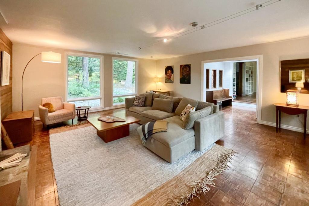 Garden Grove Cottage