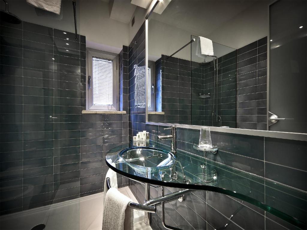 Well-appointed bathrooms