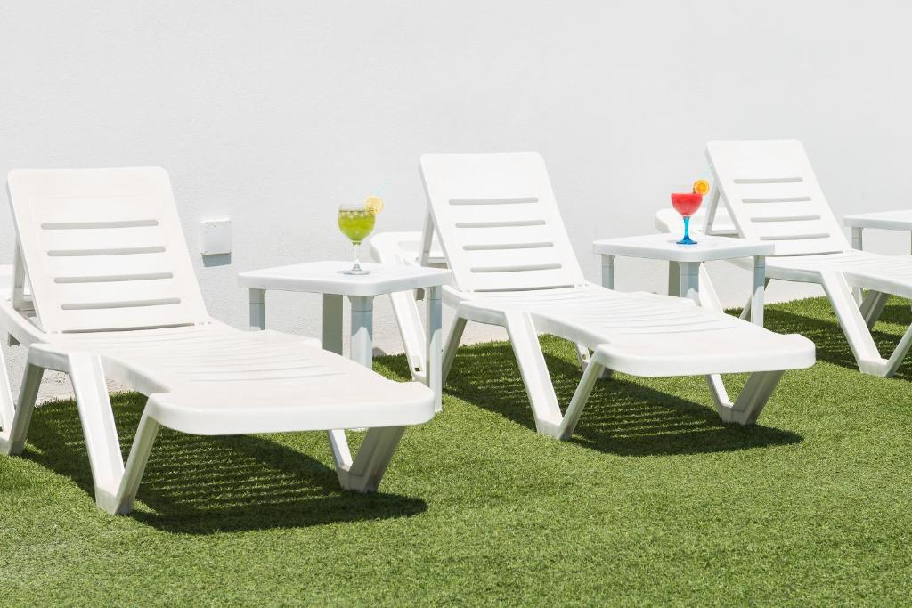 Hotel Melina — Beach in Benidorm, Valencian Community