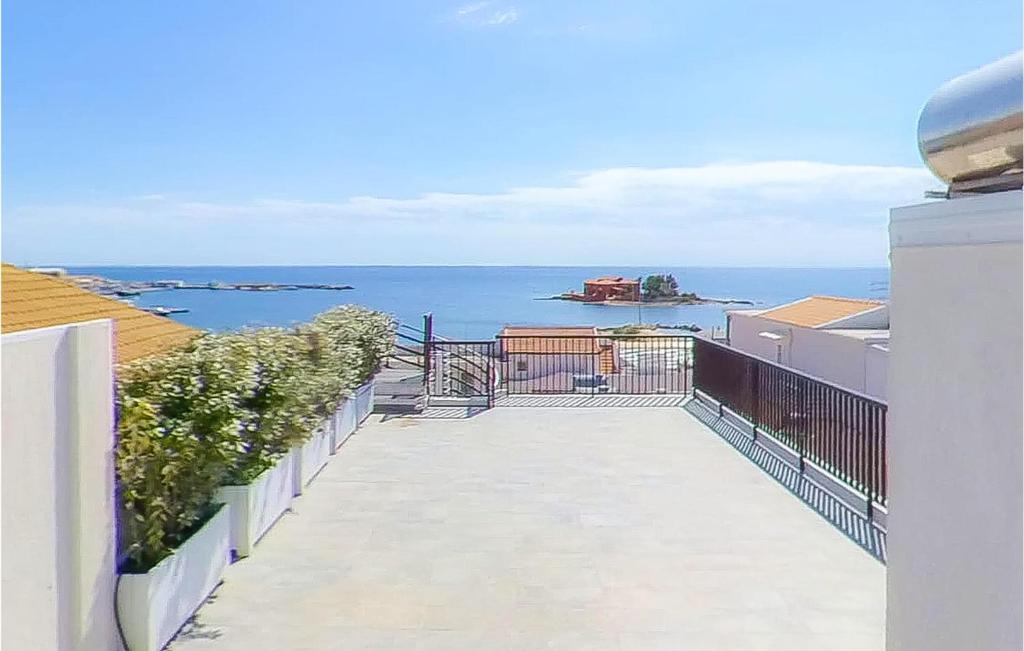 Pet Friendly Apartment In Marzamemi With Wifi - 1