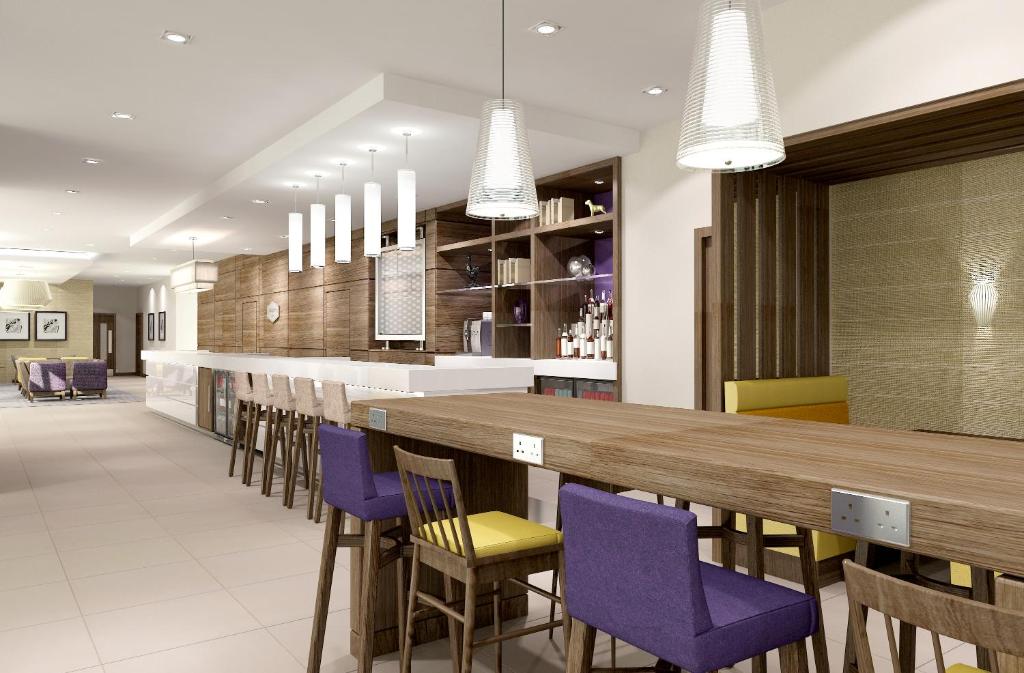 ハンプトン バイ ヒルトン オックスフォード (Hampton by Hilton Oxford) 館内設備