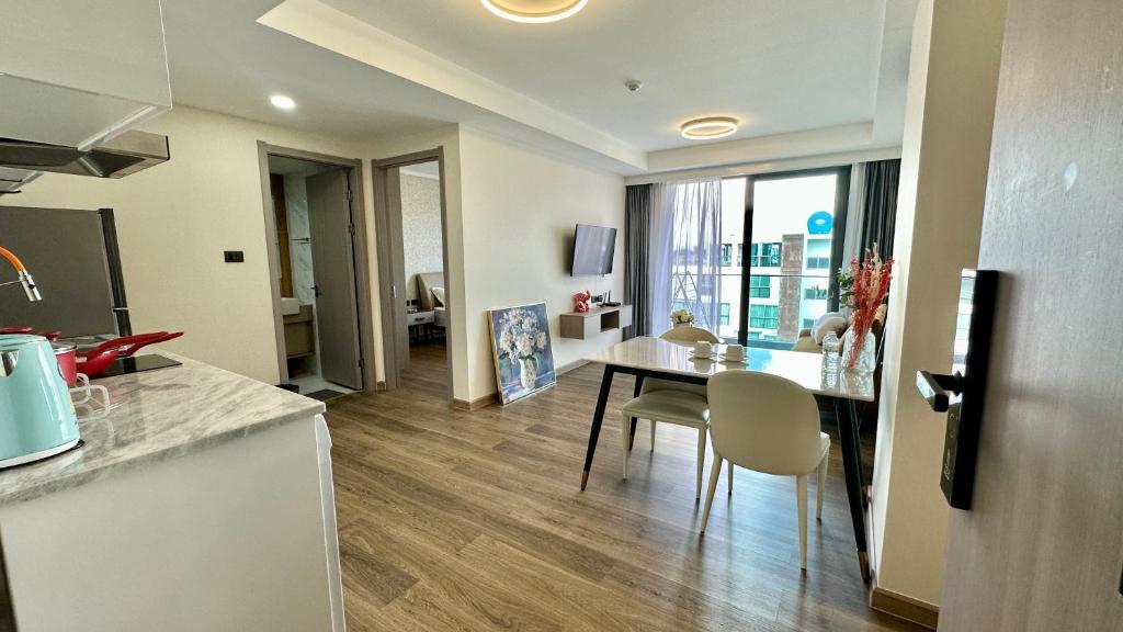 高层泳池公寓 WiFi可用, Čiang Mai