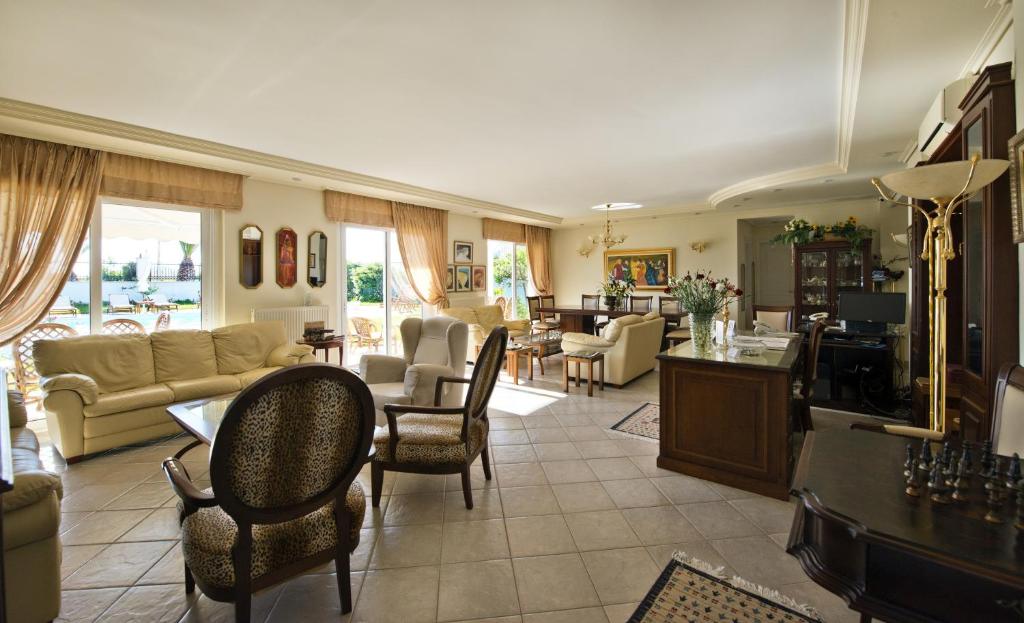 Kavala Beach Hotel apartments photo