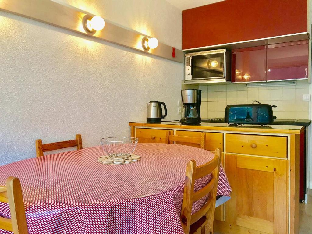 Studio cabine avec balcon, proche centre de Villard-de-Lans - FR-1-515-98 - 3