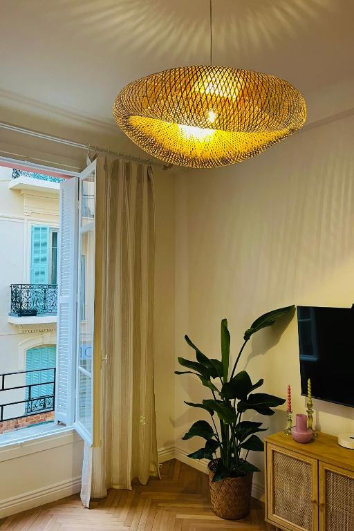 CHEZ TAMARA - 2