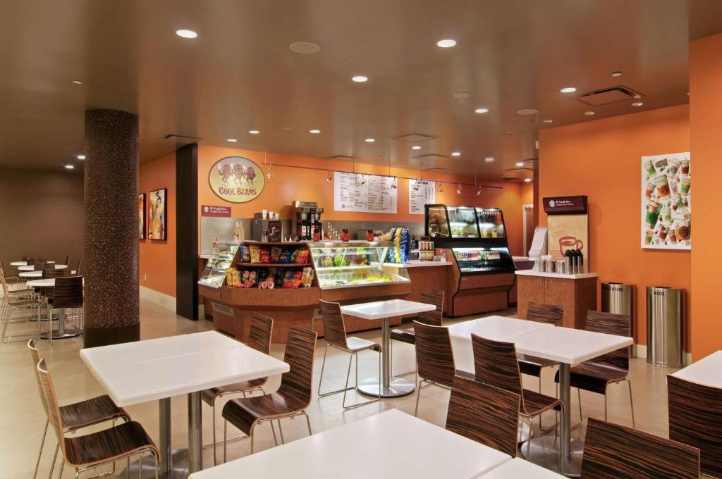 Orlando Hilton Orlando Altamonte Springs dining