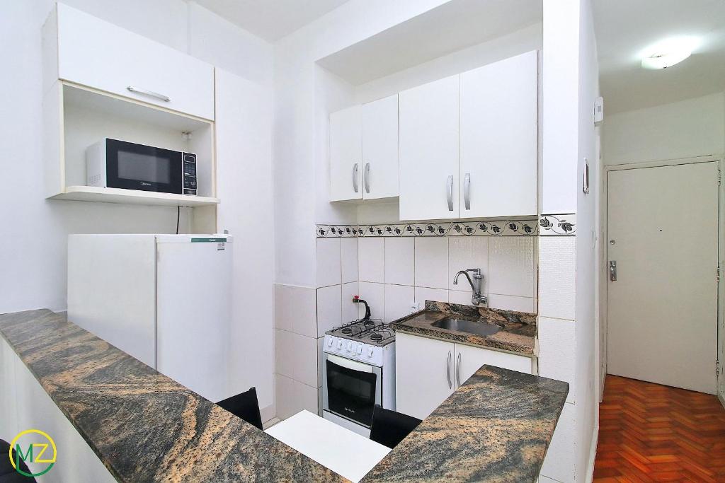 Studio muito economico p 3 pessoas em Copacabana 전경