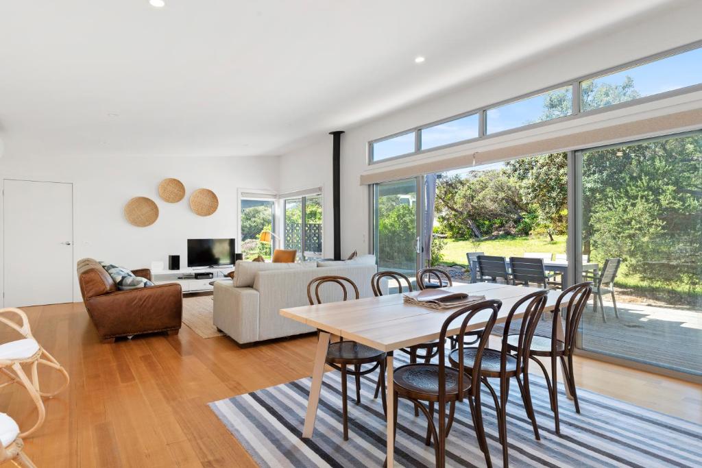 SKY WATCHER BY THE BEACH, Blairgowrie