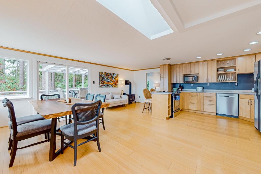 Sound Views in Port Townsend, Port Townsend