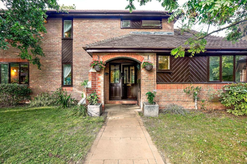 Spring Close, Colchester