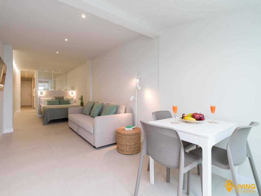 Living Las Canteras Homes- BEACHFRONT AQUAMARINA - 2