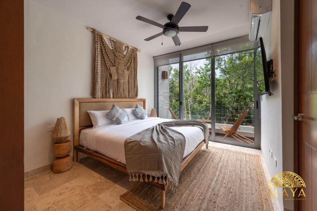NHOA 208B Lux 1BR Condo Jungle View in Aldea Zama - 2