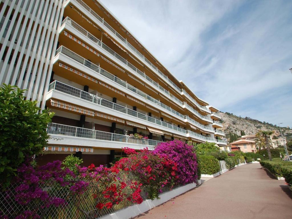2P à Menton avec terrasse, climatisation et garage - FR-1-196-222 - 4