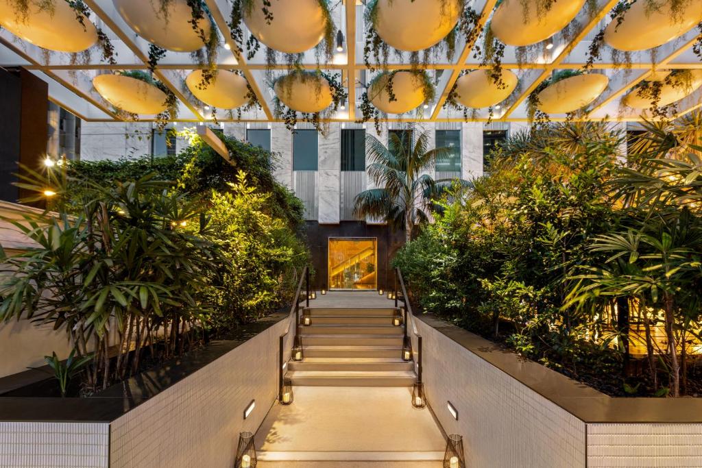 3. 더 델포이 (T..