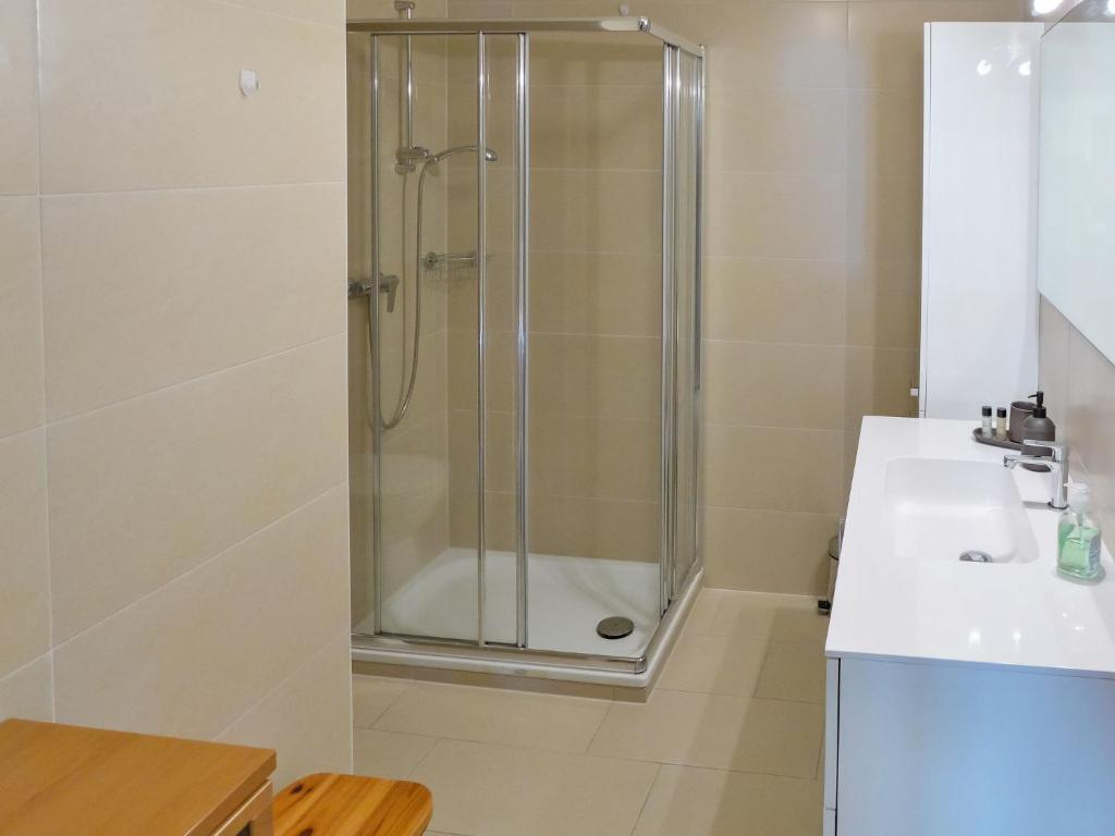 Apartment Résidence La Fenière 03 by Interhome - 4