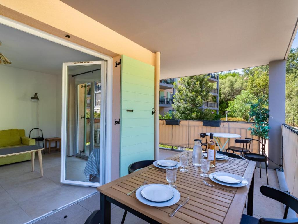 Apartment Le Clos Jardin-4 by Interhome - 2