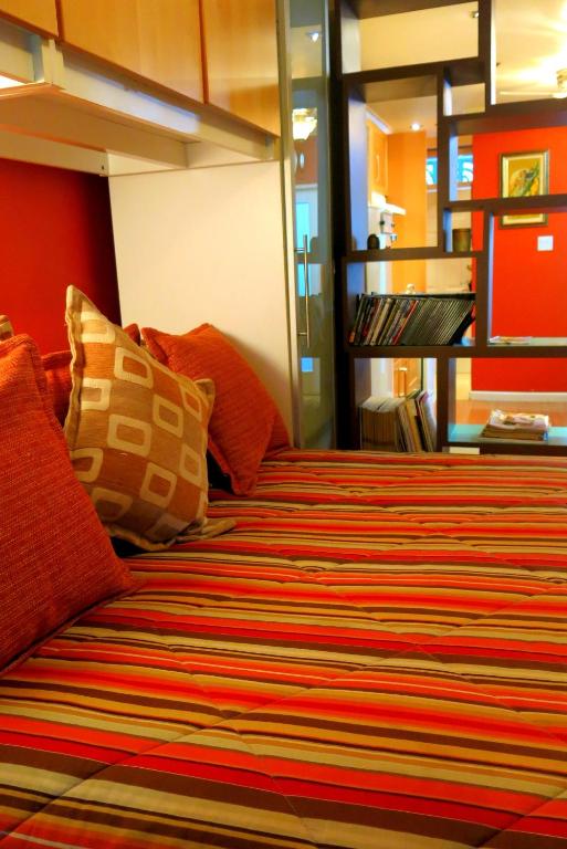 Choose To Be Happy at Seymour # 9 and #16 - Studio Apartments photo