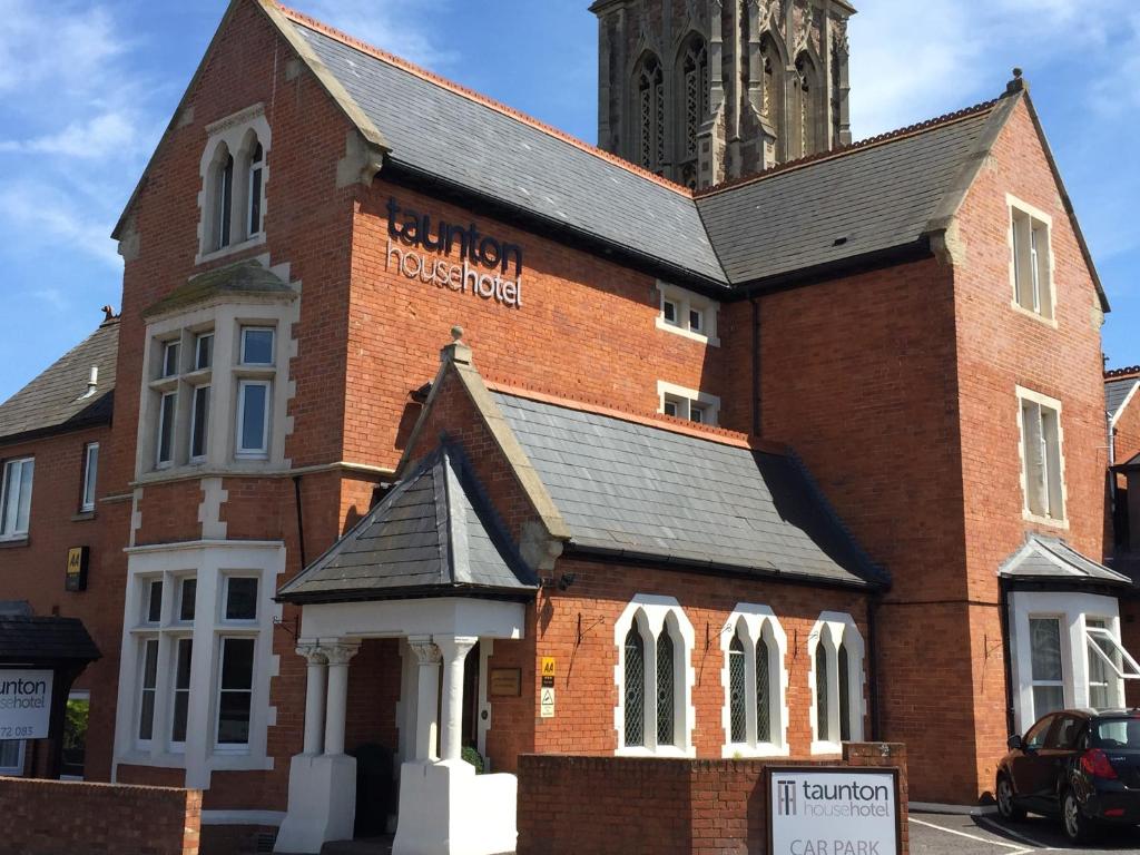 Taunton House Hotel photo