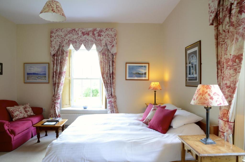 Delphi Lodge photo