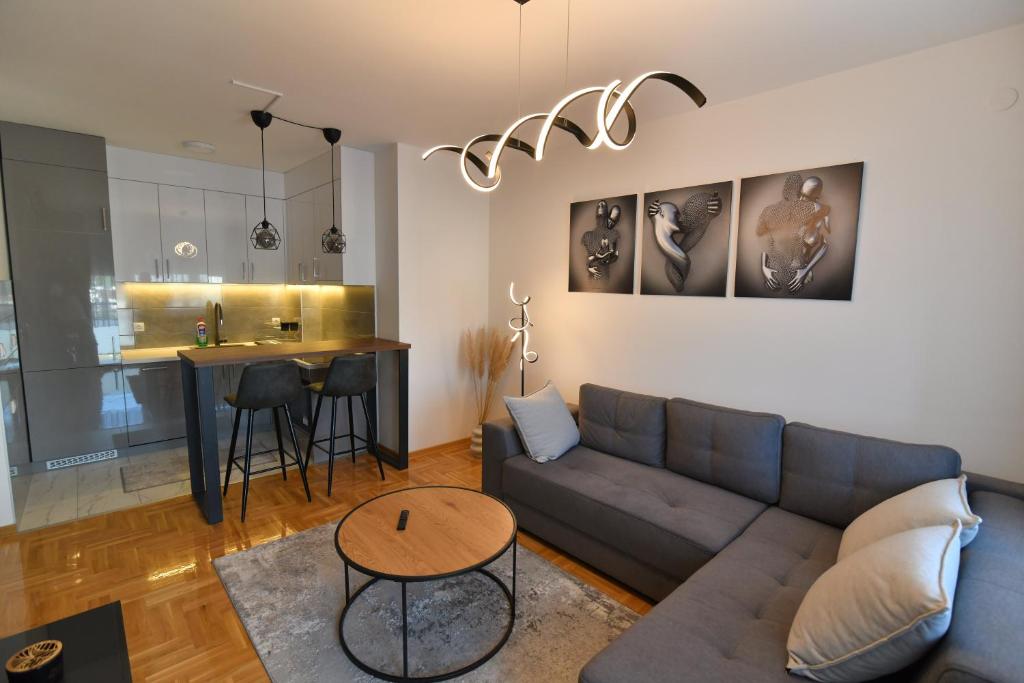 Apartman Dina, Pirot