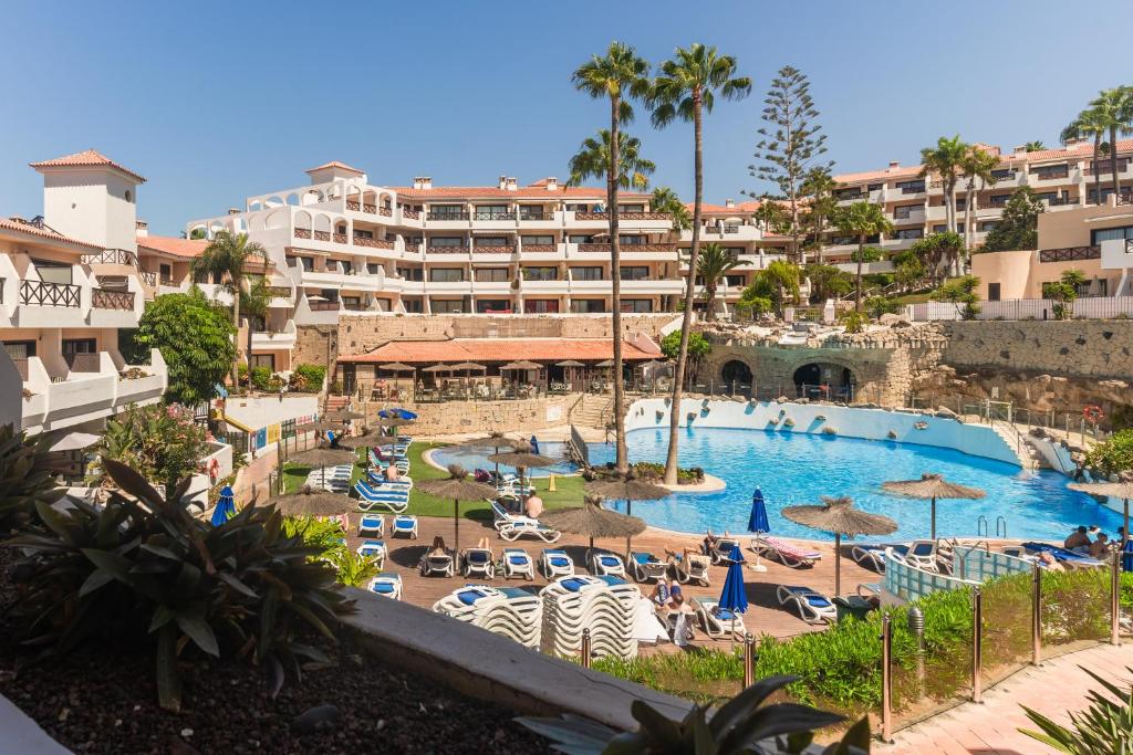 Oceanfront 2 bedrooms Holiday Home in Tenerife South - 1