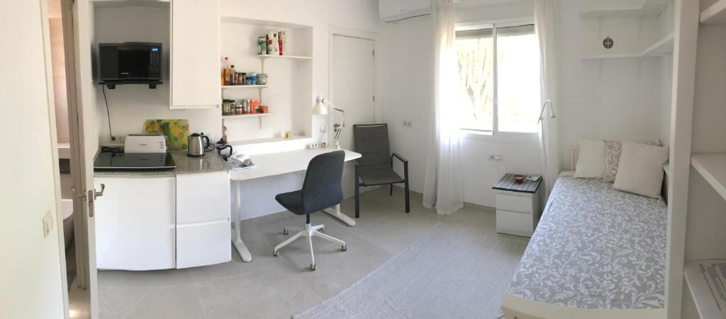 Studio Views Apartment, Cortijo Fruitful Hills - 4