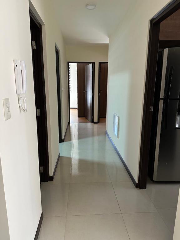 Departamento Ebano Apt 1E - 5