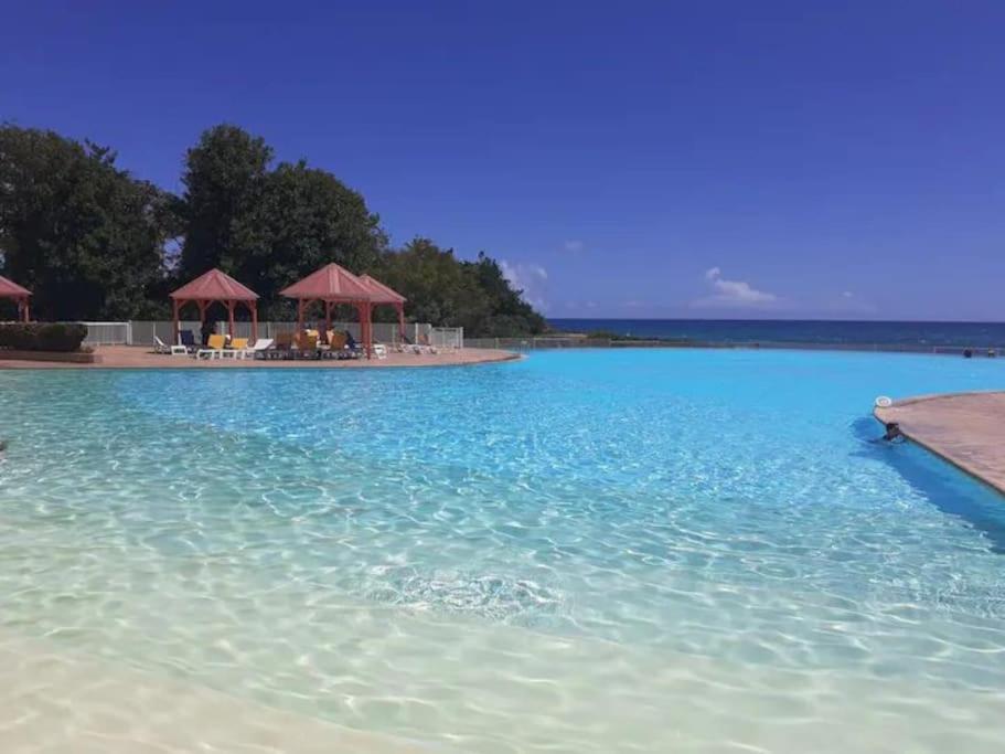 Studio Coco Passion, Saint-François