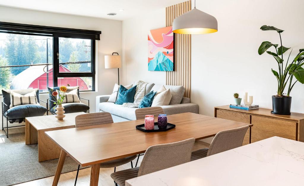 Galena by Revelstoke Vacations, Revelstoke