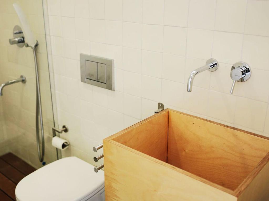 Bonvalot Guest House photo