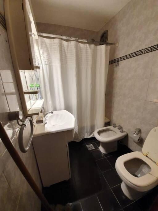 Depto de 2 ambientes con excelente ubicación - 4