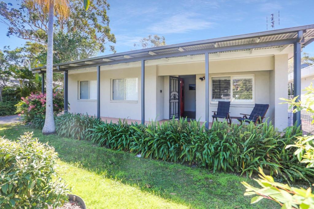 Seaside Sanctuary, Hawks Nest