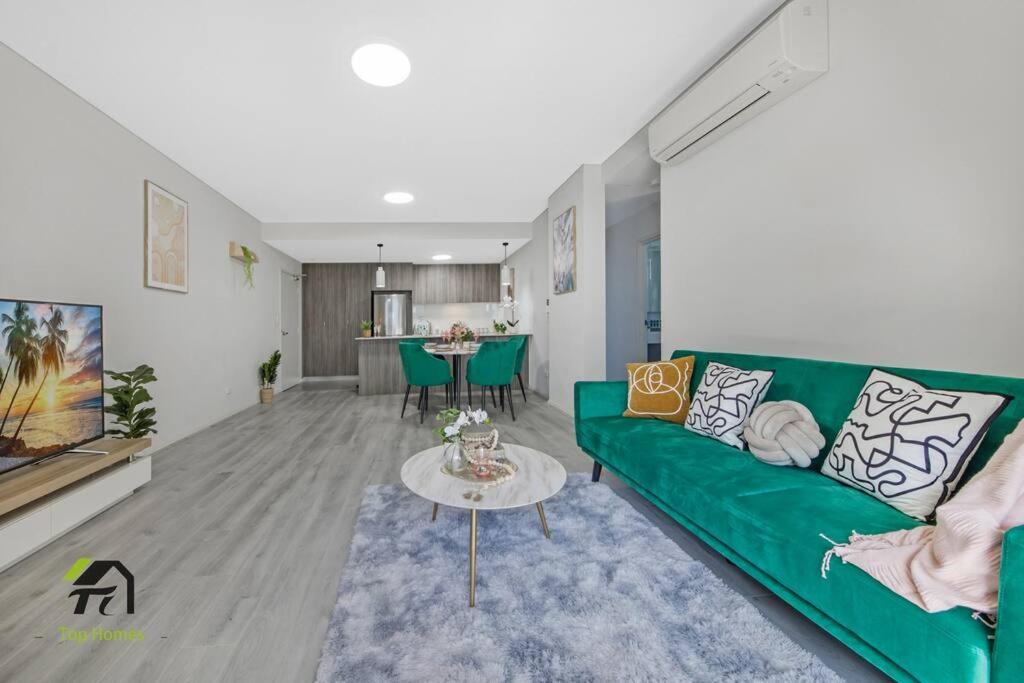Entire apartment in Rouse Hills